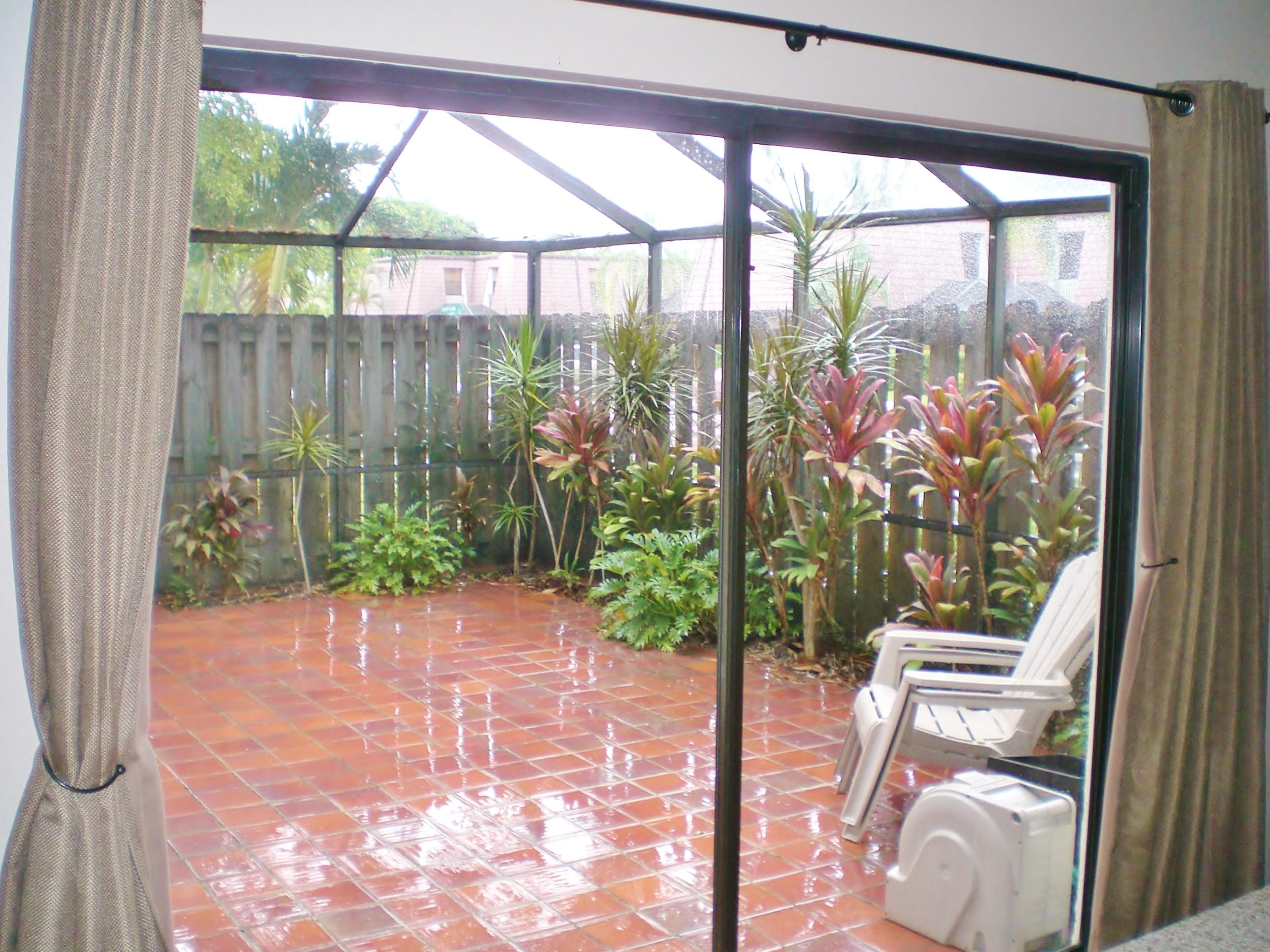 7571 Courtyard Run West, Unit 610 Boca Raton, FL 33433 - Photo 14 of 15 Patio