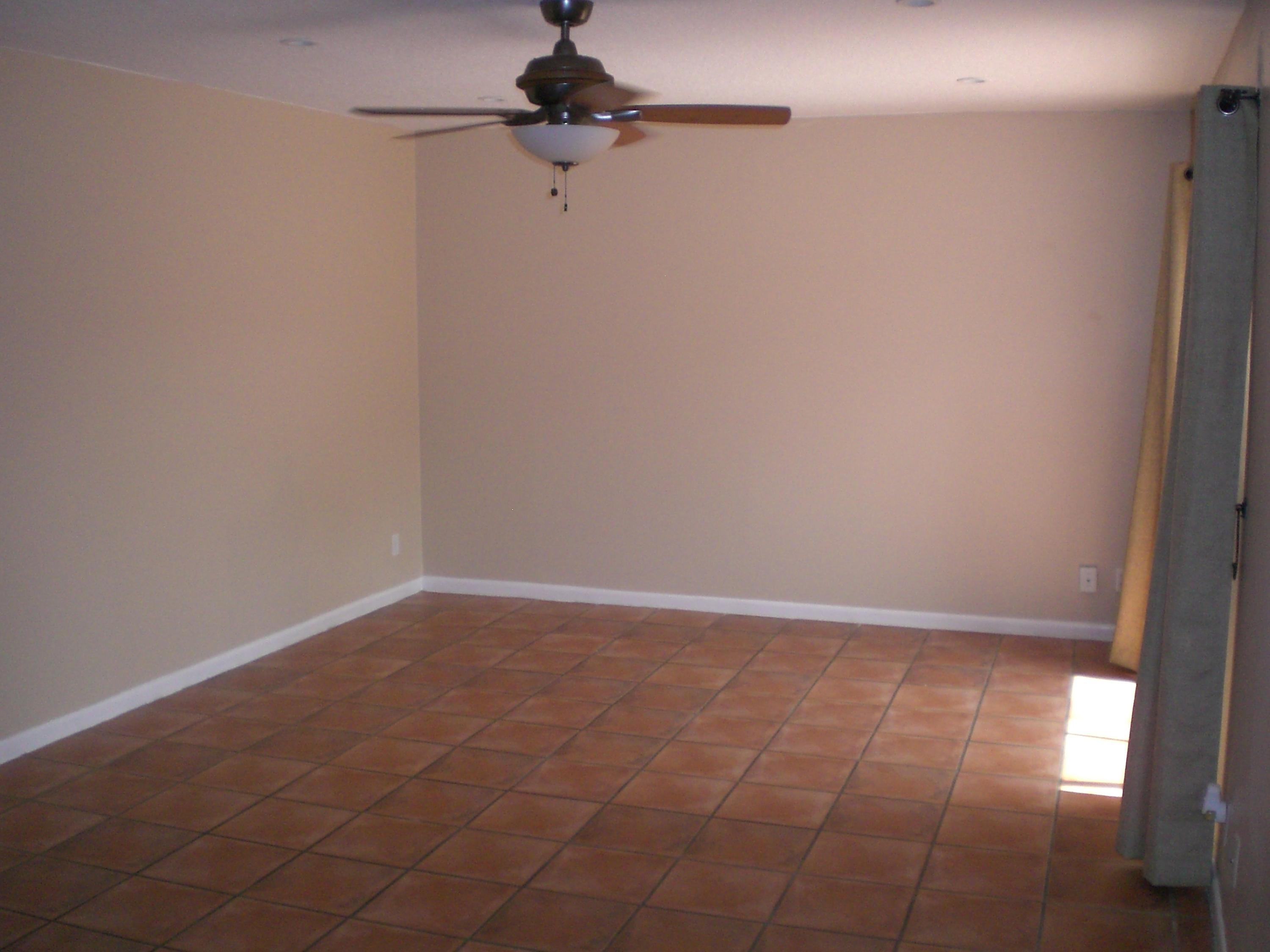 7571 Courtyard Run West, Unit 610 Boca Raton, FL 33433 - Photo 5 of 15 Living Room