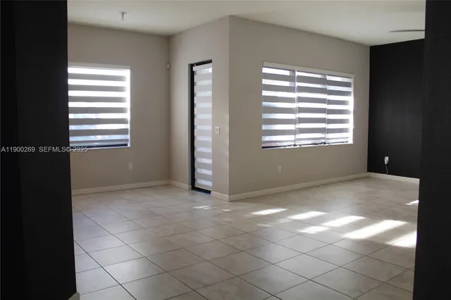 $4,100 | 25096 Southwest 118th Avenue, Unit 25096, Homestead, FL 33032