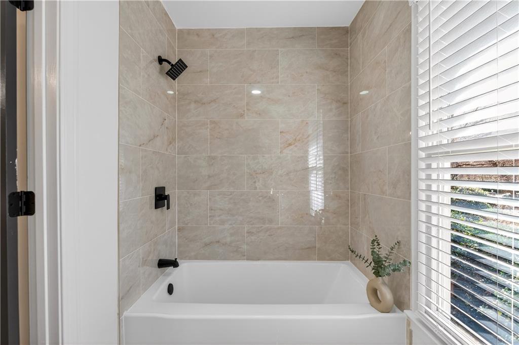 260 Chimney Springs Road Tyrone, GA 30290 - Photo 22 of 32