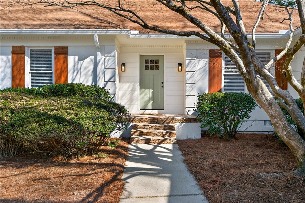 260 Chimney Springs Road Tyrone, GA 30290 - Photo 8 of 32