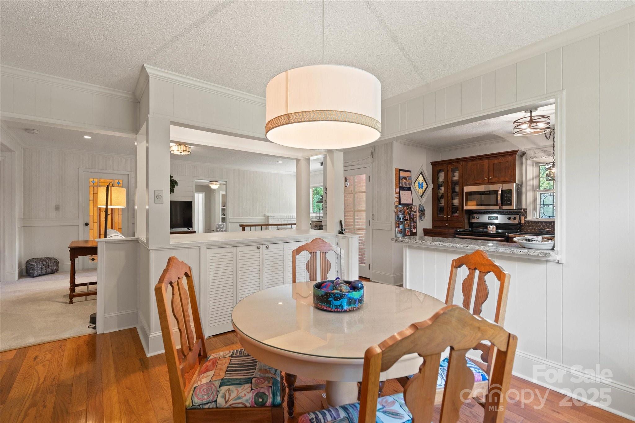 747 9th Street Northwest Hickory, NC 28601 - Photo 18 of 46