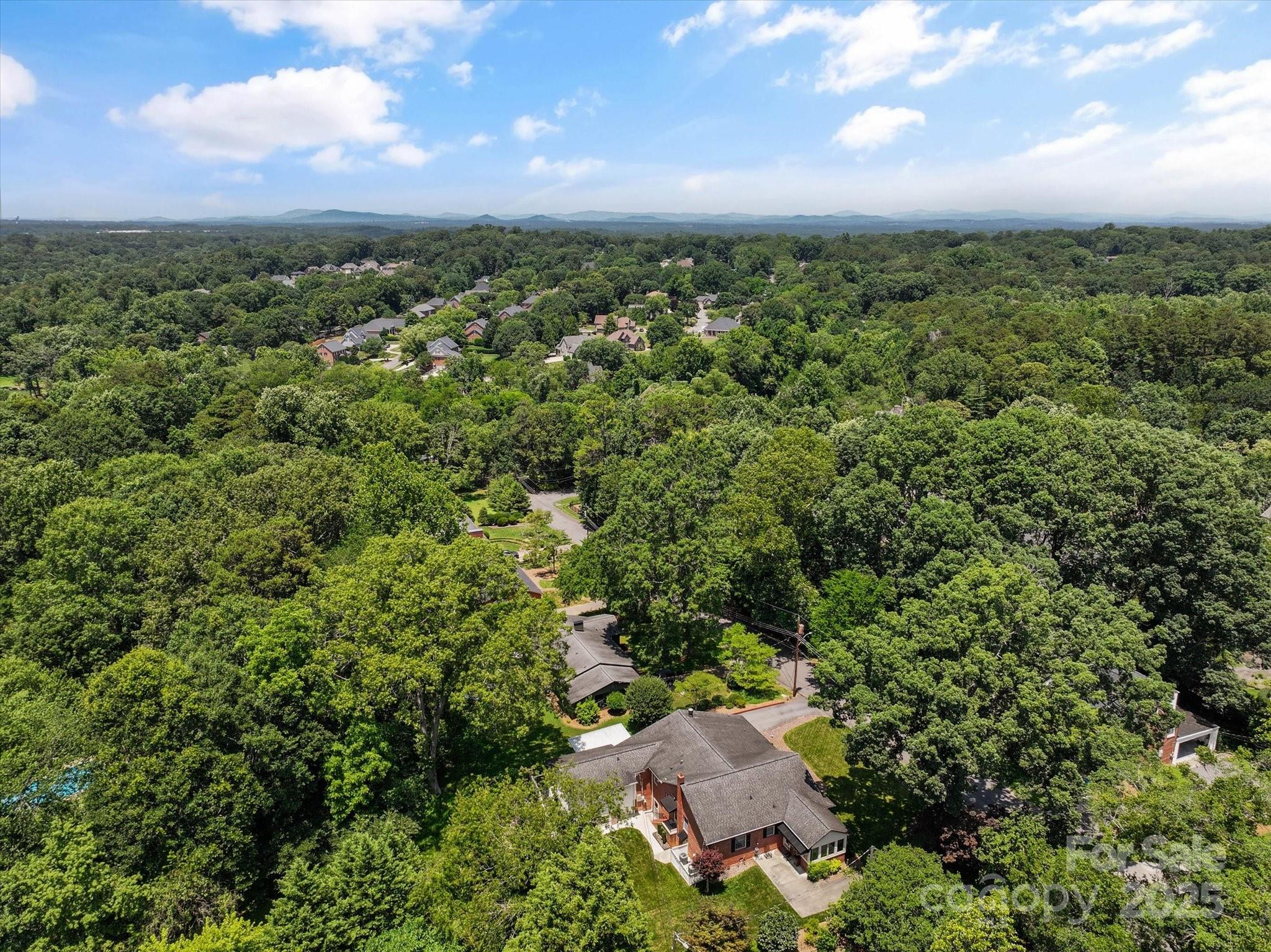 747 9th Street Northwest Hickory, NC 28601 - Photo 42 of 46