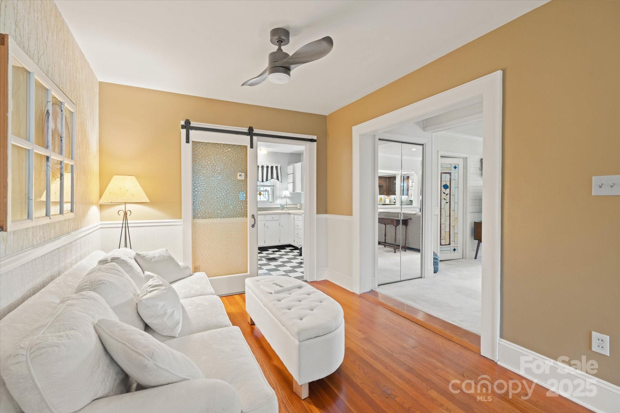 747 9th Street Northwest Hickory, NC 28601 - Photo 7 of 46