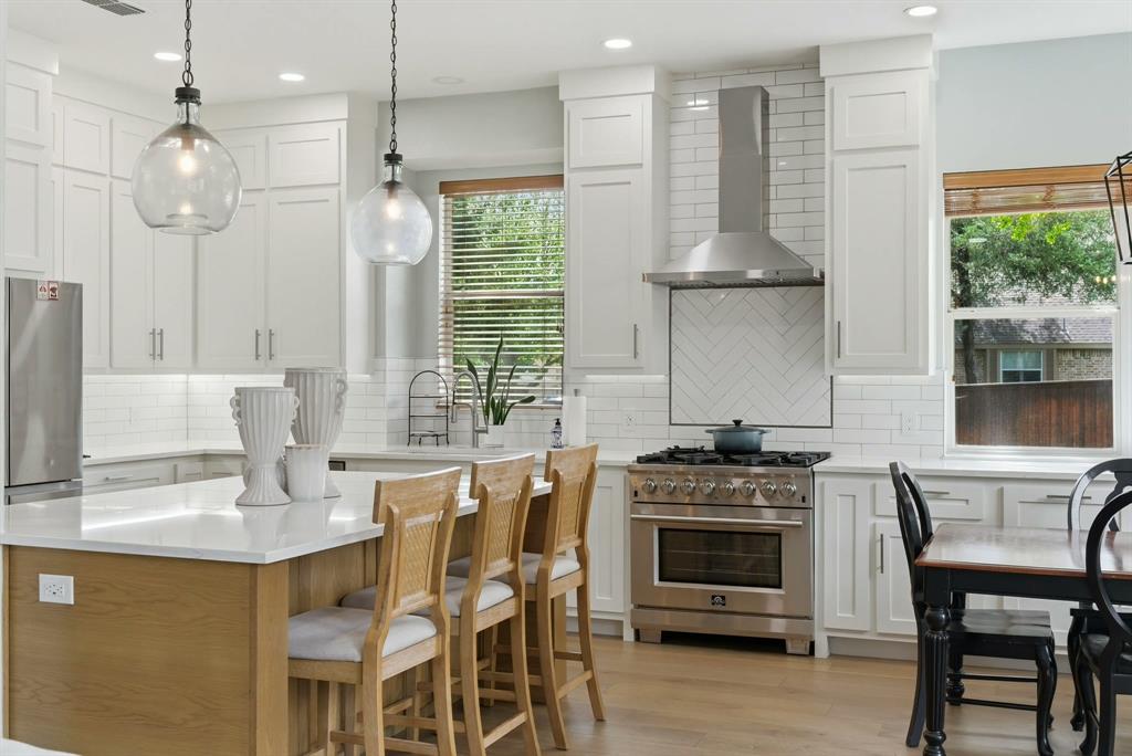 965 Fall Creek Grapevine, TX 76051 - Photo 13 of 40