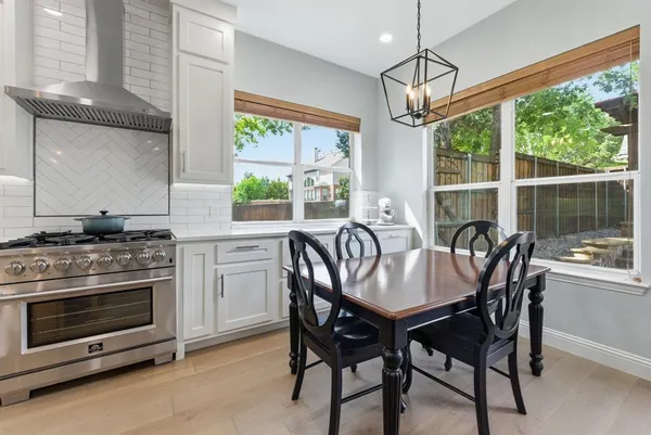 $1,100,000 | 965 Fall Creek, Grapevine, TX 76051