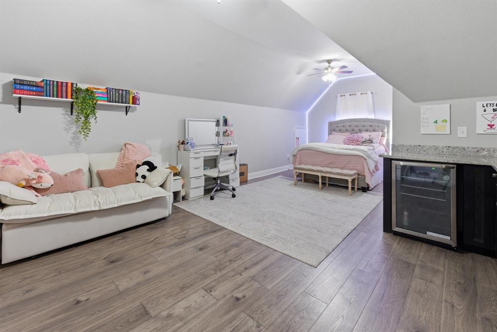 965 Fall Creek Grapevine, TX 76051 - Photo 25 of 40