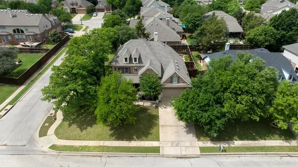 $1,100,000 | 965 Fall Creek, Grapevine, TX 76051