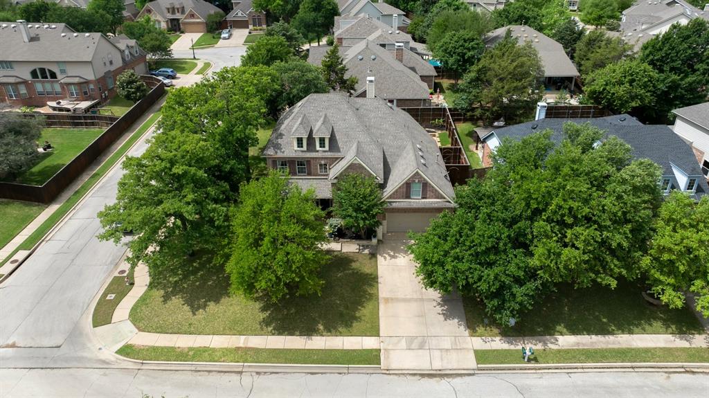 965 Fall Creek Grapevine, TX 76051 - Photo 30 of 40