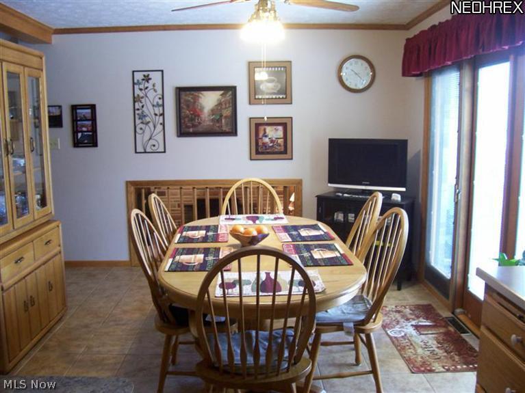 4645 Magnolia Road Northeast Canton, OH 44705 - Photo 6 of 24 Gallery Image 6