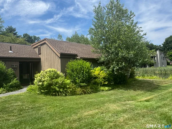 $3,300 | 491 Unit B Heritage Village, Berlin, CT 06037