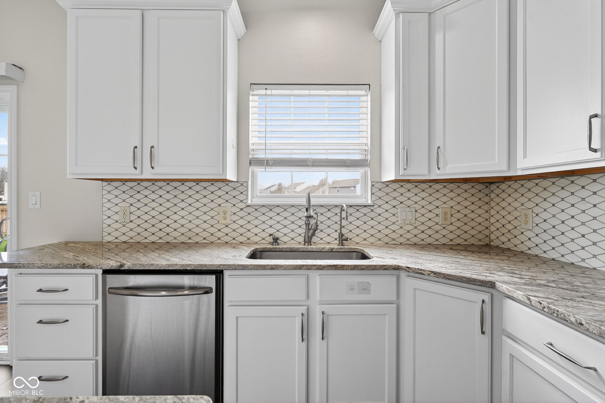 11110 Long Lake Lane Fishers, IN 46037 - Photo 12 of 50