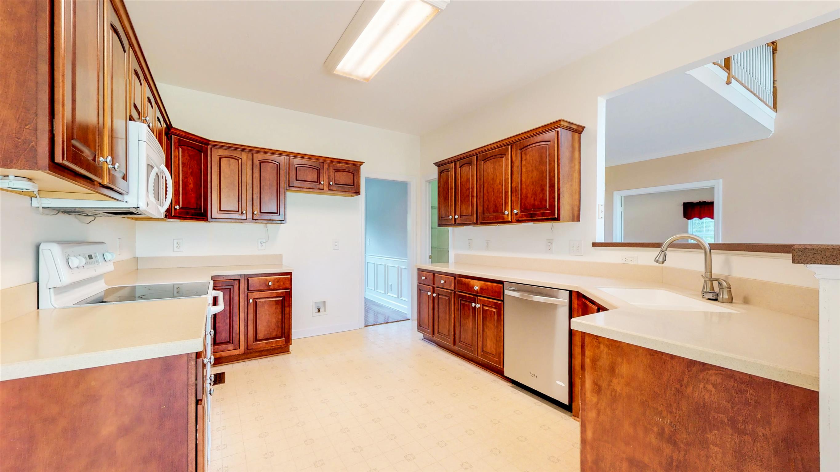 2737 Beckwith Road Mount Juliet, TN 37122 - Photo 3 of 29 Gallery Image 3