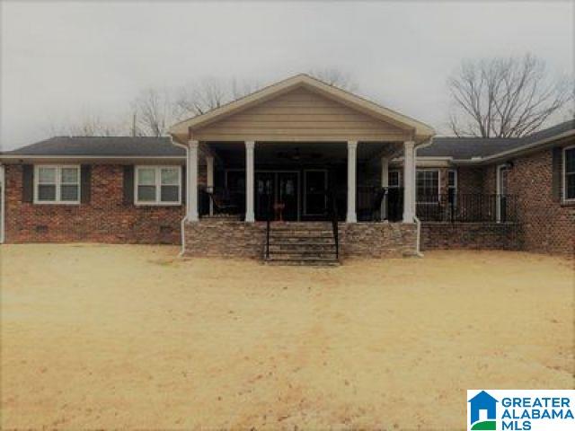 817 Esslinger Road Southeast Huntsville, AL 35802 - Photo 4 of 39