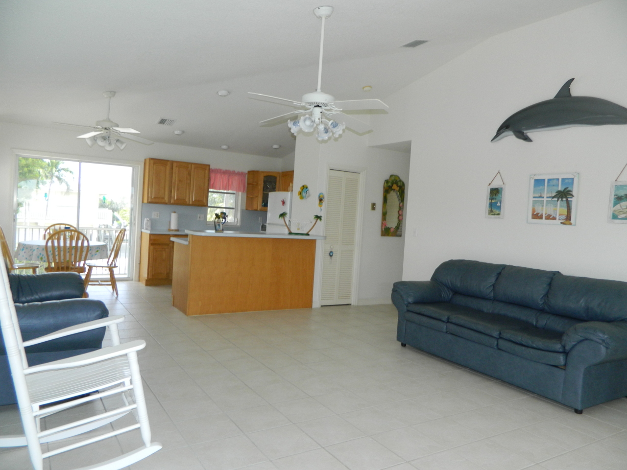 29534 Ranger Avenue Big Pine Key, FL 33043 - Photo 16 of 28 Living Area