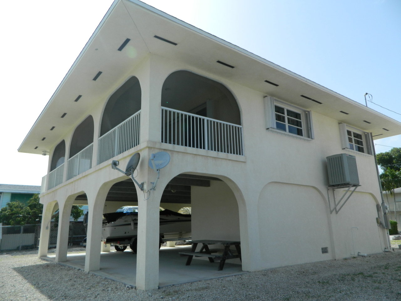 29534 Ranger Avenue Big Pine Key, FL 33043 - Photo 7 of 28 Side View