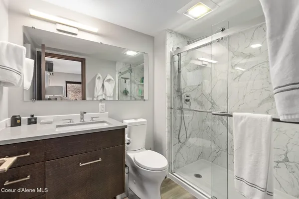 $1,425,000 | 185 Crystal Springs Road, Unit 604, Sandpoint, ID 83864