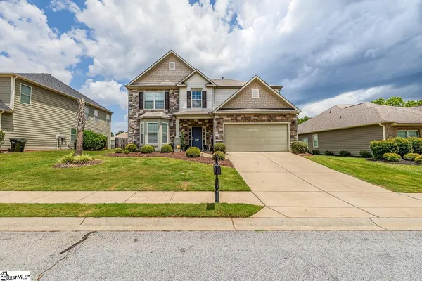 $443,000 | 207 Kings Heath Lane, Simpsonville, SC 29680