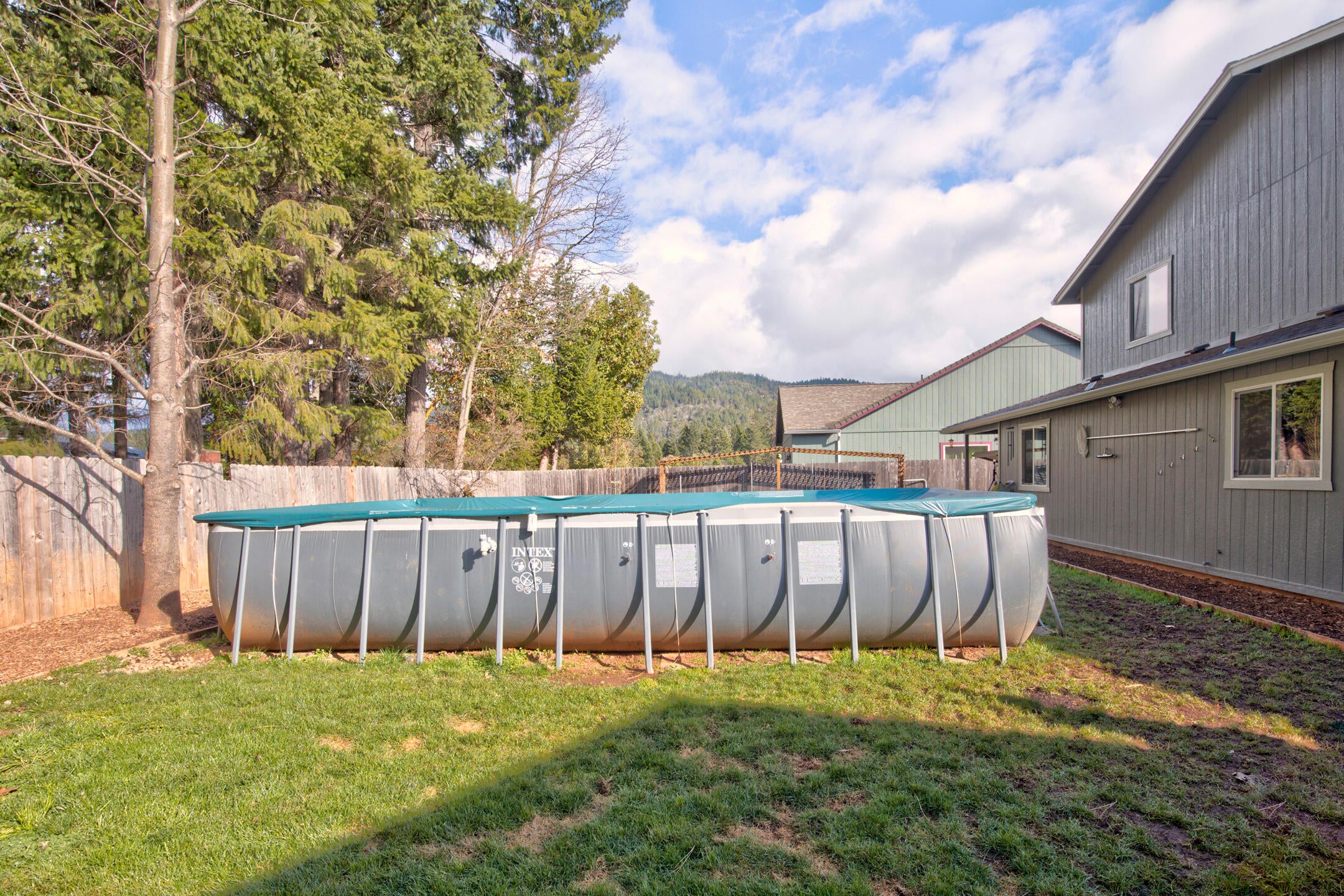 291 Merlot Drive Cave Junction, OR 97523 - Photo 24 of 27 0R1A8700_1_2_3_4
