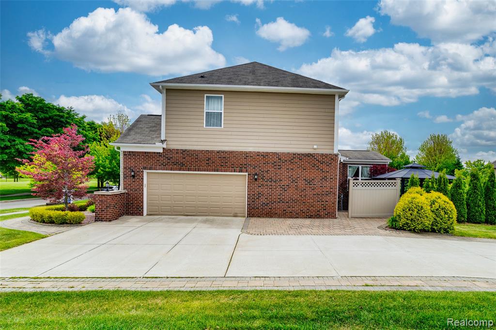 2042 Town Center Road Canton, MI 48188 - Photo 5 of 79 Gallery Image 5