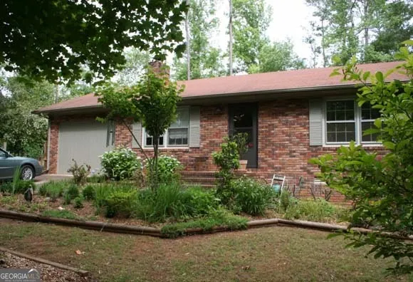 $1,600 | 245 Rocky Drive, Athens, GA 30607