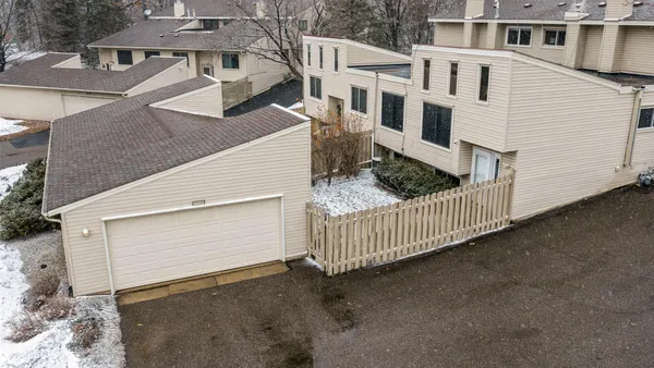 $280,000 | 5683 West Bavarian Pass, Fridley, MN 55432