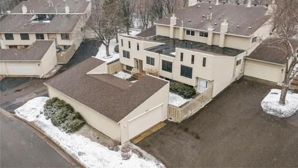 $280,000 | 5683 West Bavarian Pass, Fridley, MN 55432