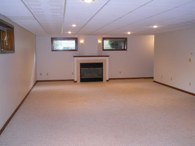2594 Vivian Road Monroe, MI 48162 - Photo 14 of 16 20400859-13.JPG