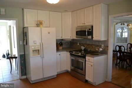 1120 Ryegate Road Baltimore, MD 21286 - Photo 9 of 29 Kitchen