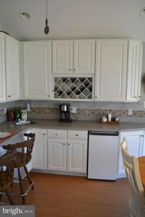 1120 Ryegate Road Baltimore, MD 21286 - Photo 10 of 29 Kitchen
