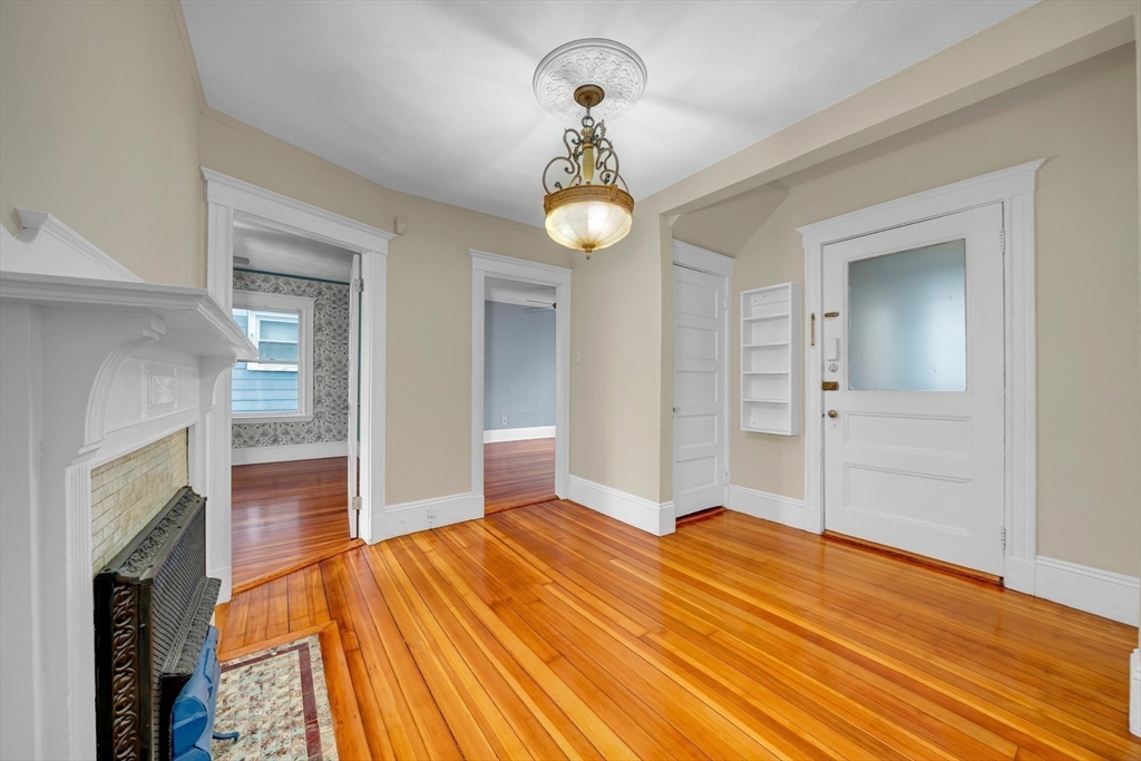 26 Forrest Street, Unit 1 Winthrop, MA 02152 - Photo 16 of 32