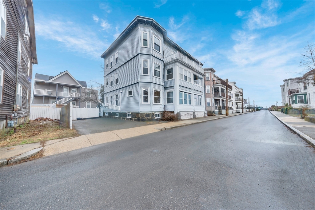 26 Forrest Street, Unit 1 Winthrop, MA 02152 - Photo 29 of 32