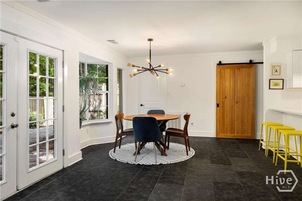 503 Stuart Court Savannah, GA 31405 - Photo 11 of 47