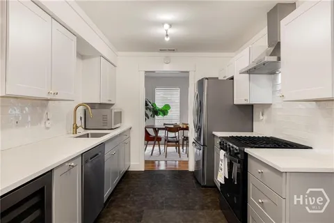 $689,000 | 503 Stuart Court, Savannah, GA 31405