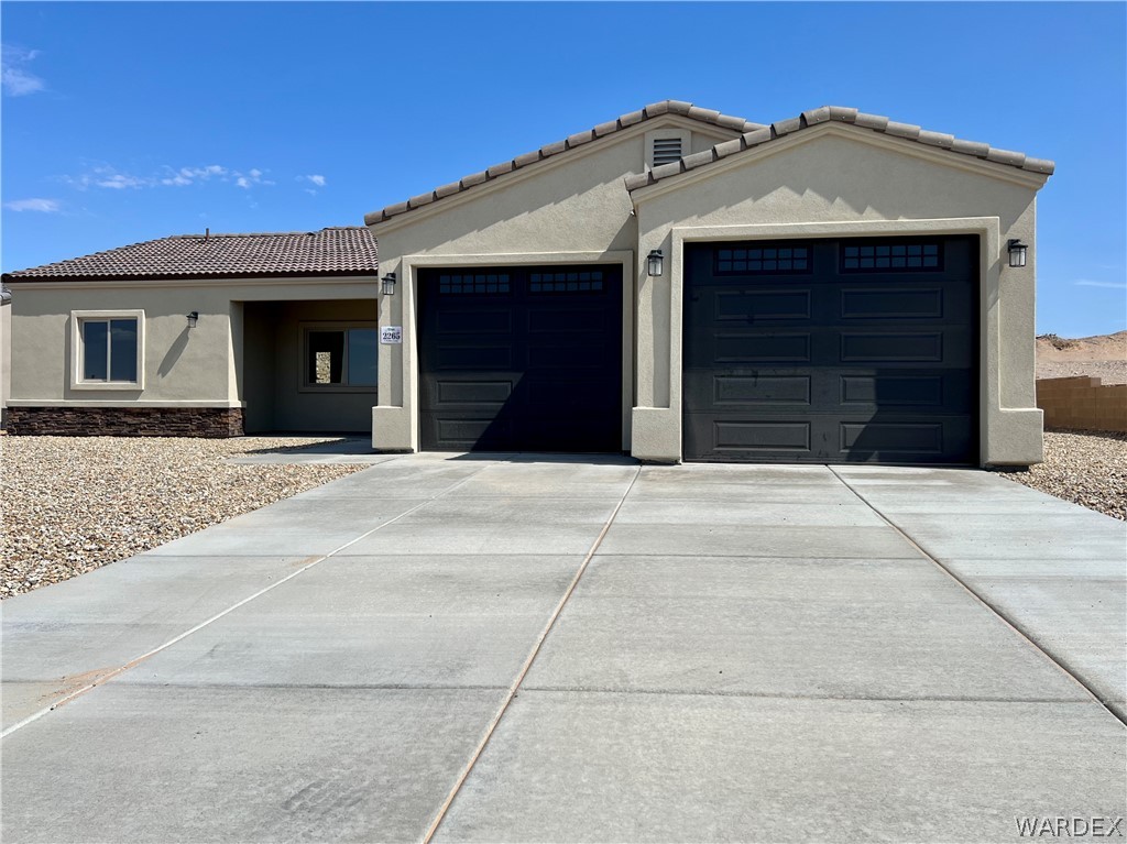 2265 East Robby Fort Mohave, AZ 86426 - Photo 1 of 31 Gallery Image 1