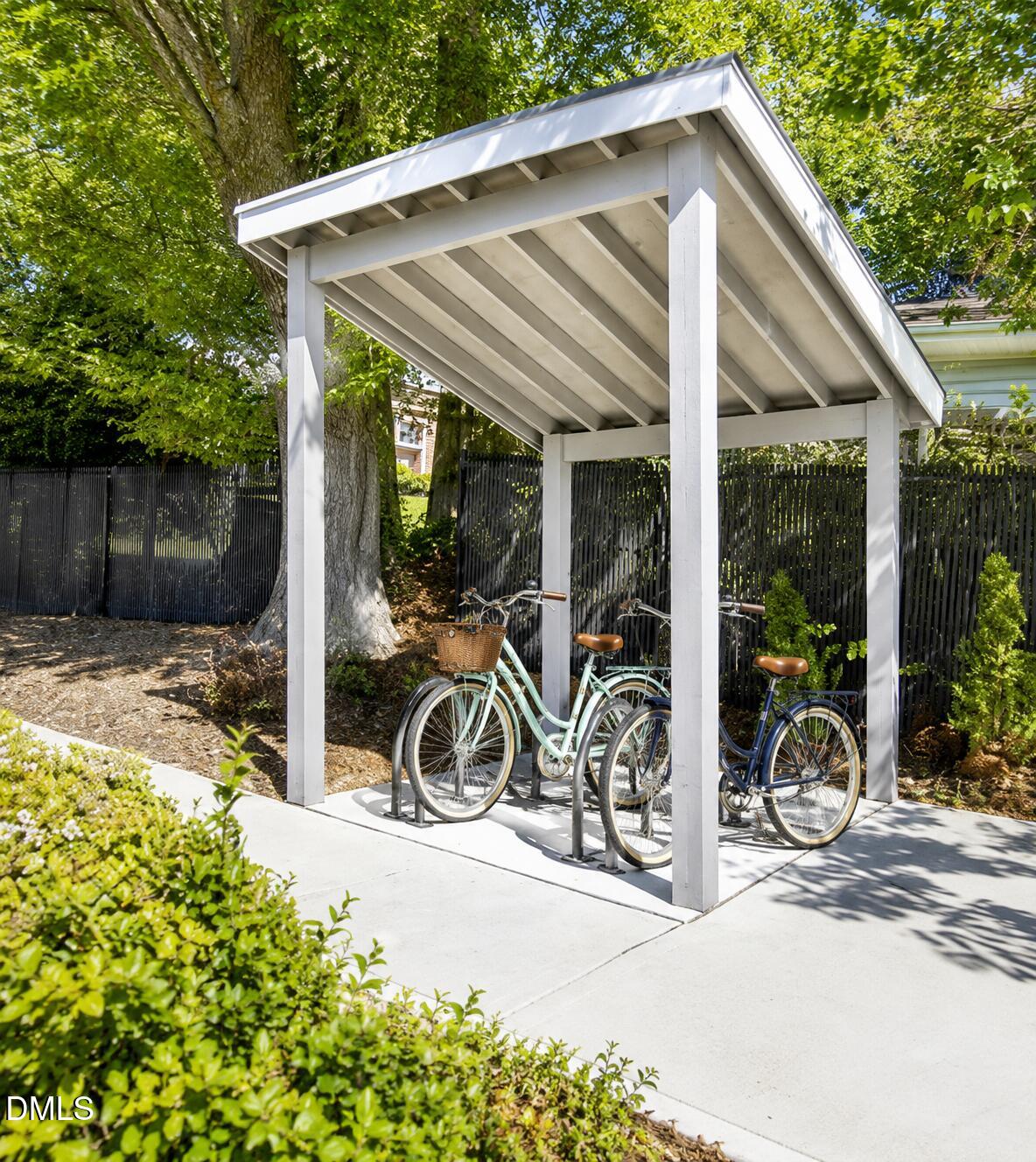 607 Smedes Place, Unit B Raleigh, NC 27605 - Photo 18 of 22 bike storage