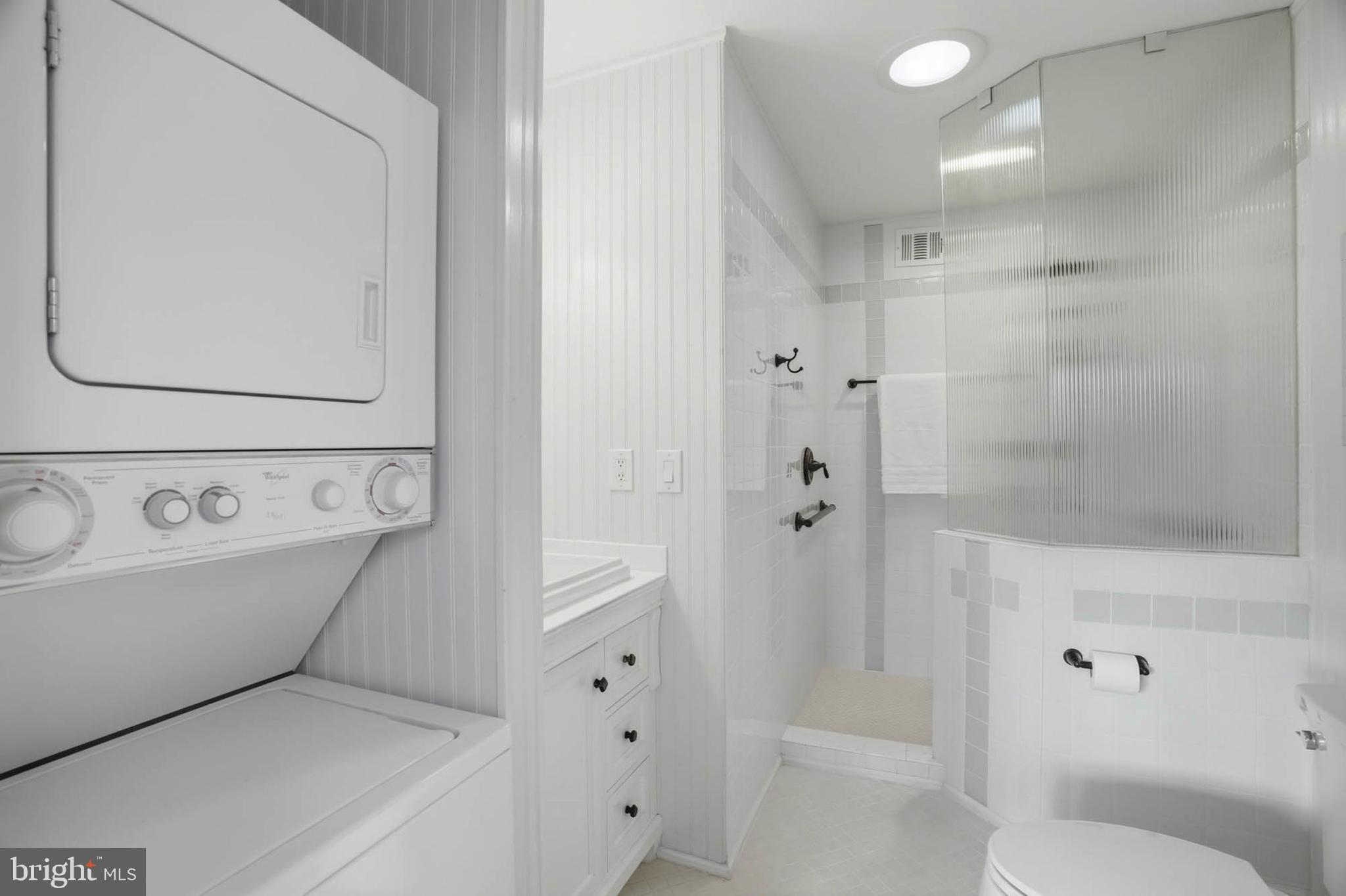 847 Woodmont Road Annapolis, MD 21401 - Photo 23 of 39 Primary Bathroom with Walk In Shower