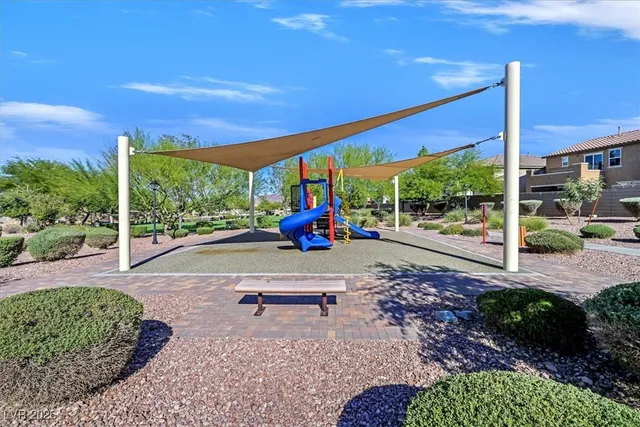 $599,999 | 689 Silver Pearl Street, Henderson, NV 89002