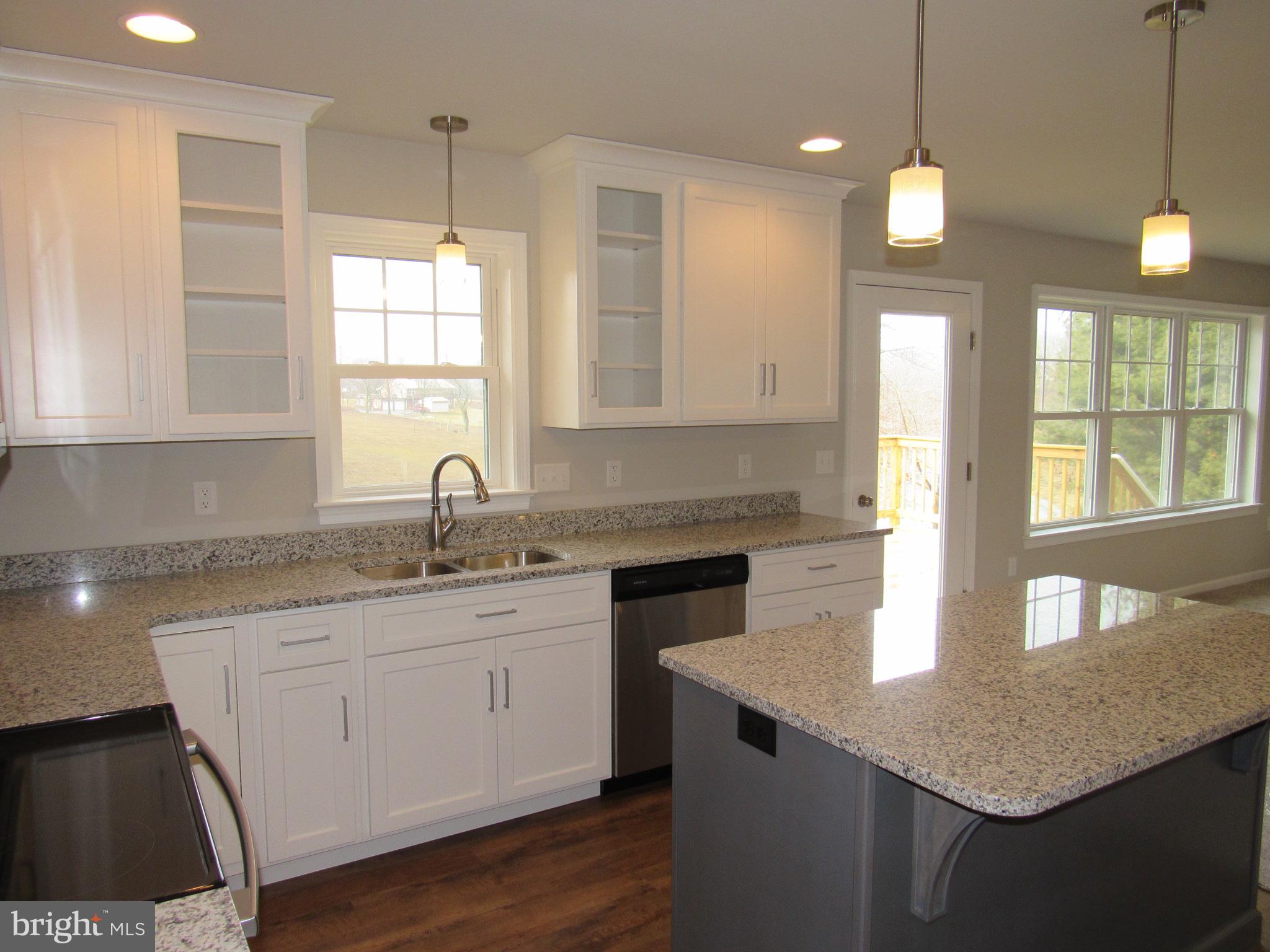 83 Eisenhower Road Palmyra, PA 17078 - Photo 9 of 38 Gallery Image 9