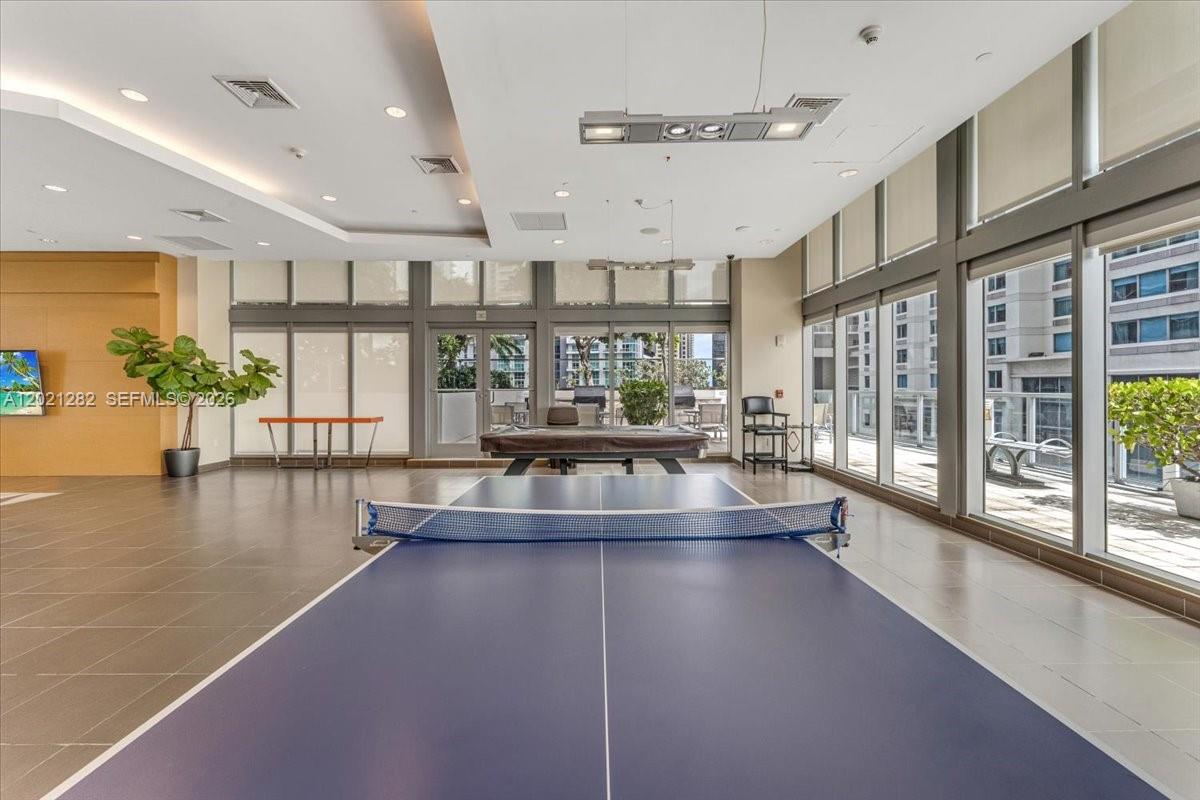 79 Southwest 12th Street, Unit 3401S Miami, FL 33130 - Photo 21 of 25