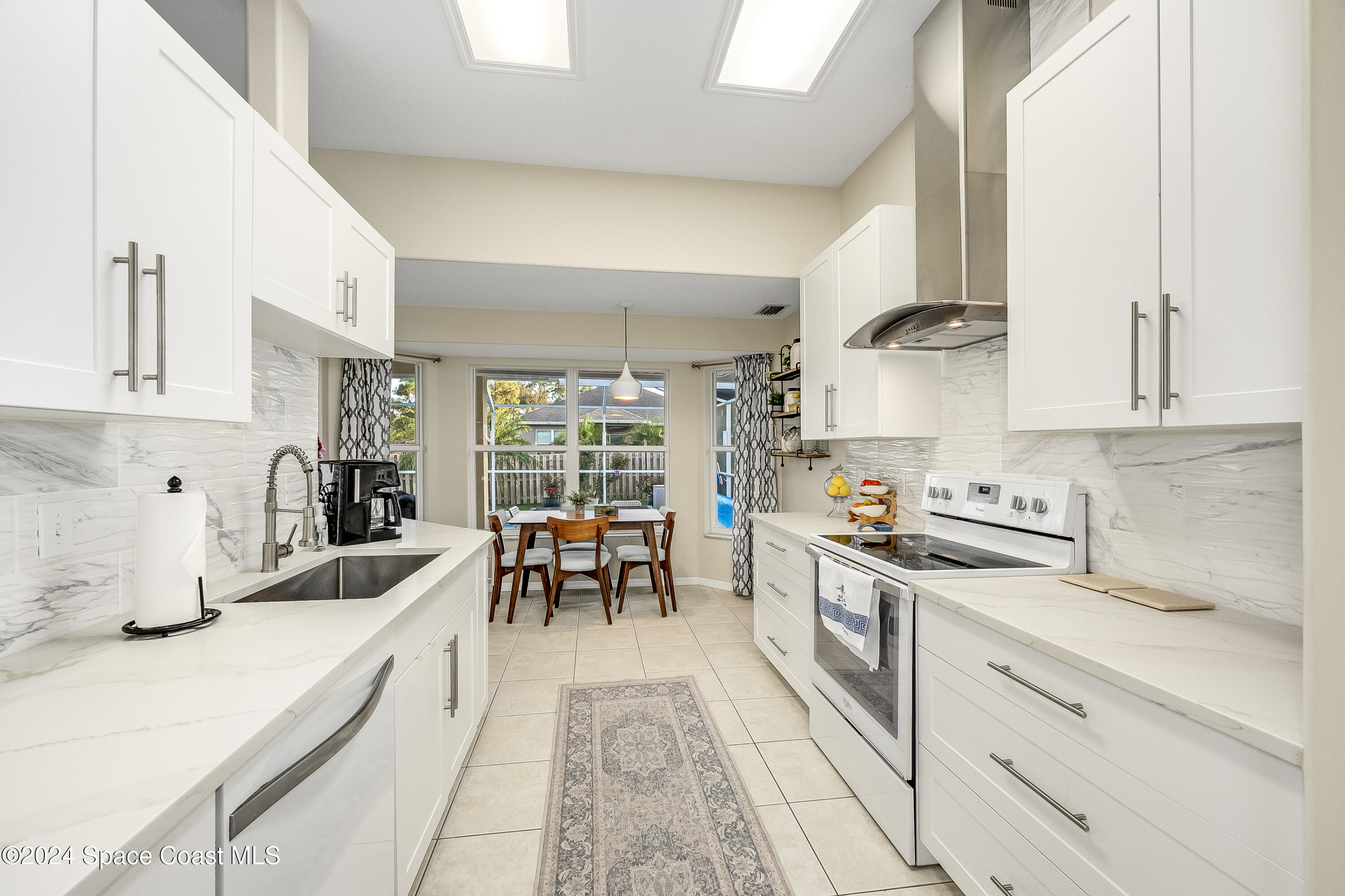256 Midvale Terrace Sebastian, FL 32958 - Photo 4 of 77 Kitchen