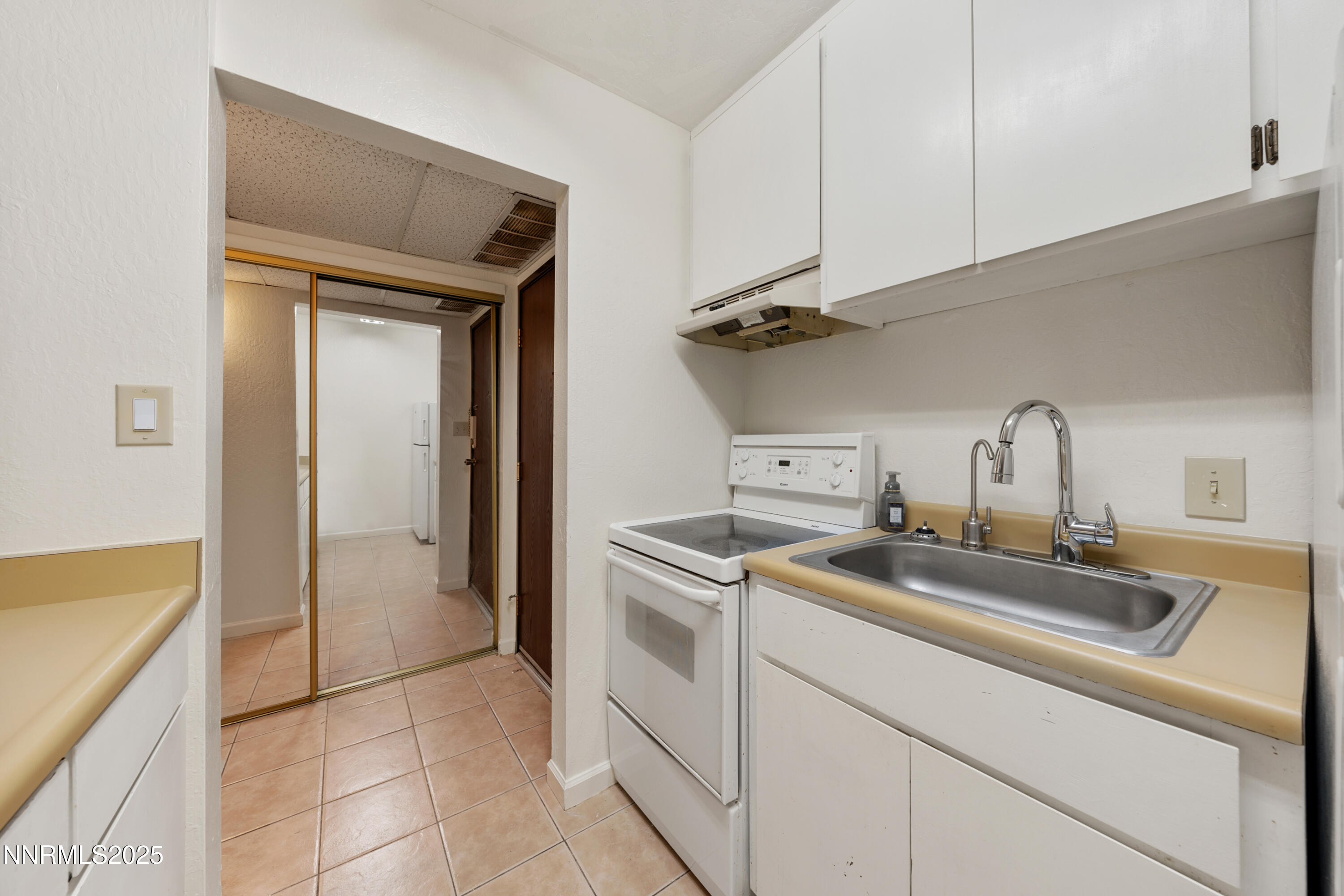 1000 Beck Drive, Unit 160 Reno, NV 89509 - Photo 8 of 28 DS207462