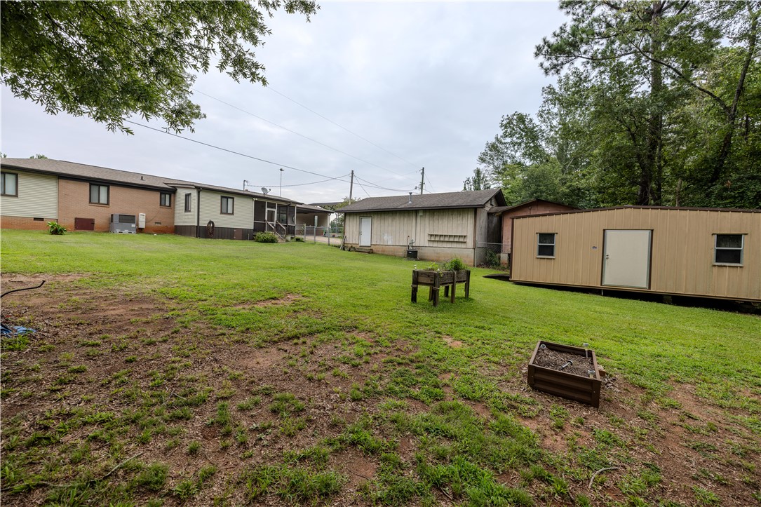 610 Dr Mitchell Road Seneca, SC 29678 - Photo 7 of 47