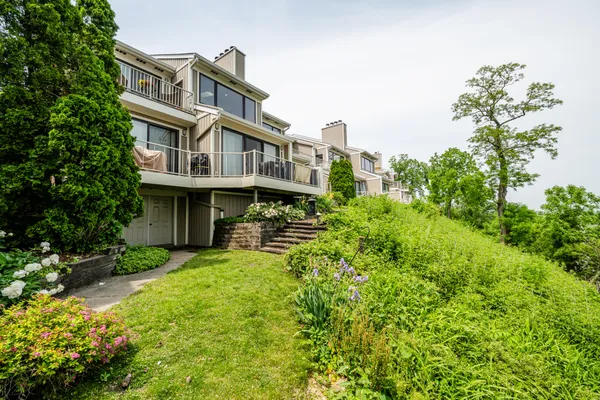 $449,000 | 197 Wayne Street, St. Joseph, MI 49085