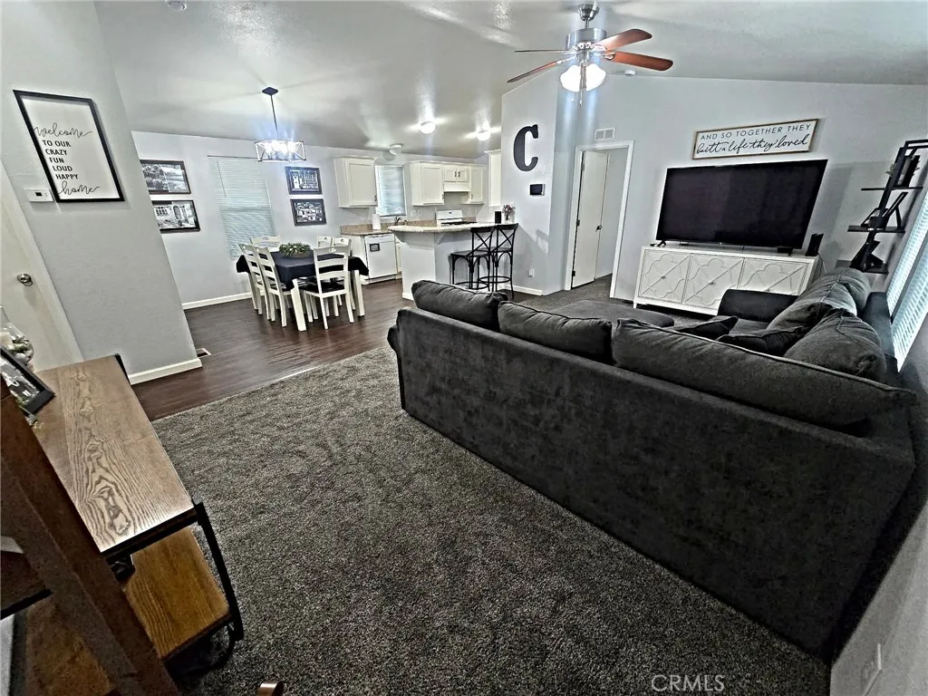 20843 Waalew Road, Unit C31 Apple Valley, CA 92307 - Photo 2 of 15