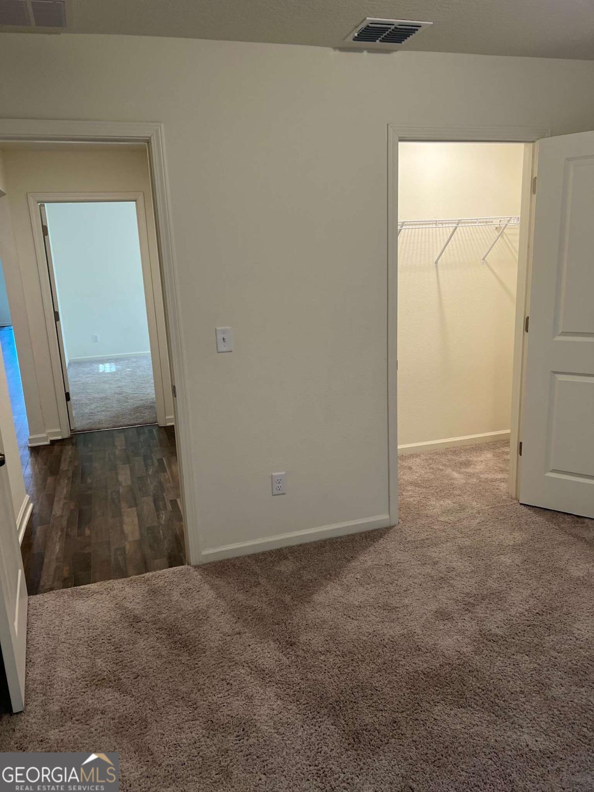 127 Oarsman Crossing St. Marys, GA 31558 - Photo 8 of 17 a view of a small space