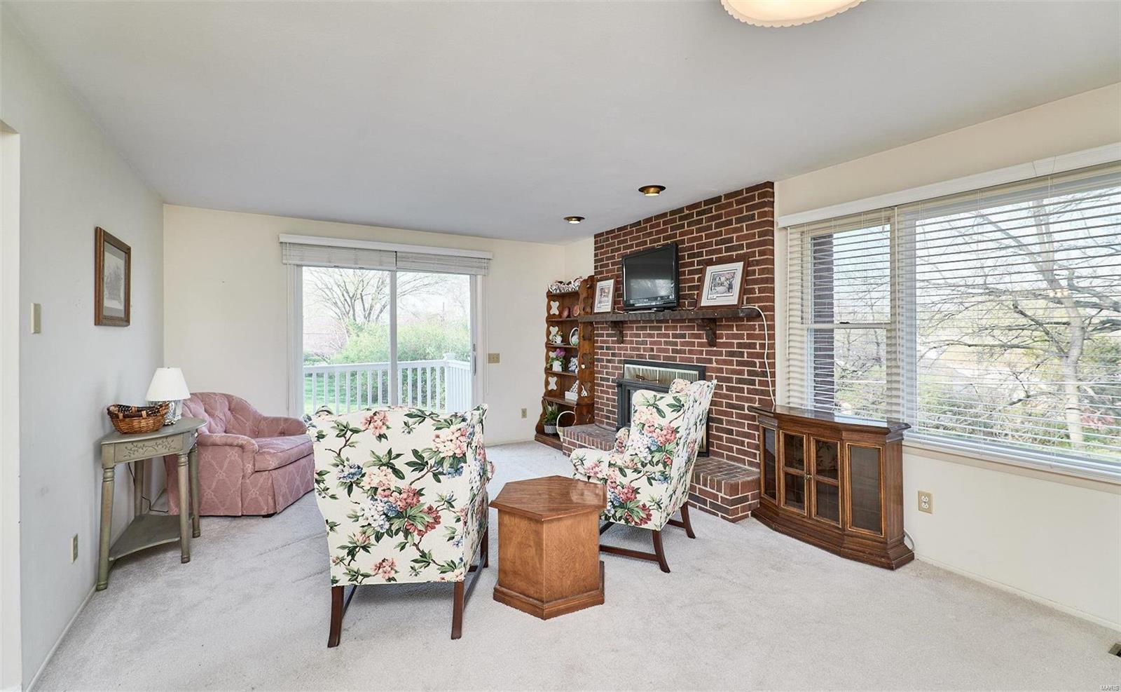 409 Hanna Road Manchester, MO 63021 - Photo 14 of 72