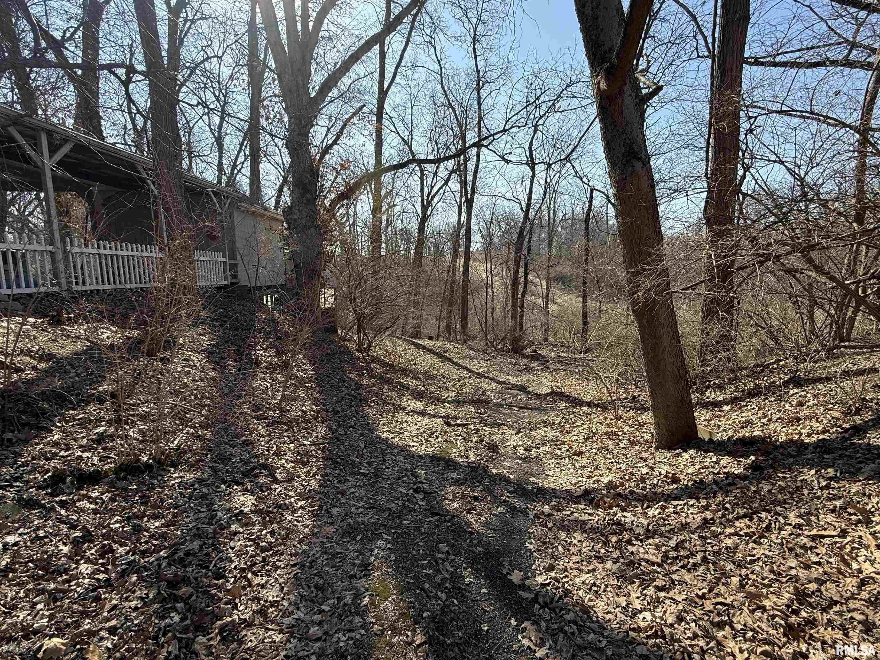 100 Thrush Avenue Pekin, IL 61554 - Photo 12 of 20