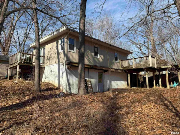 $99,900 | 100 Thrush Avenue, Pekin, IL 61554