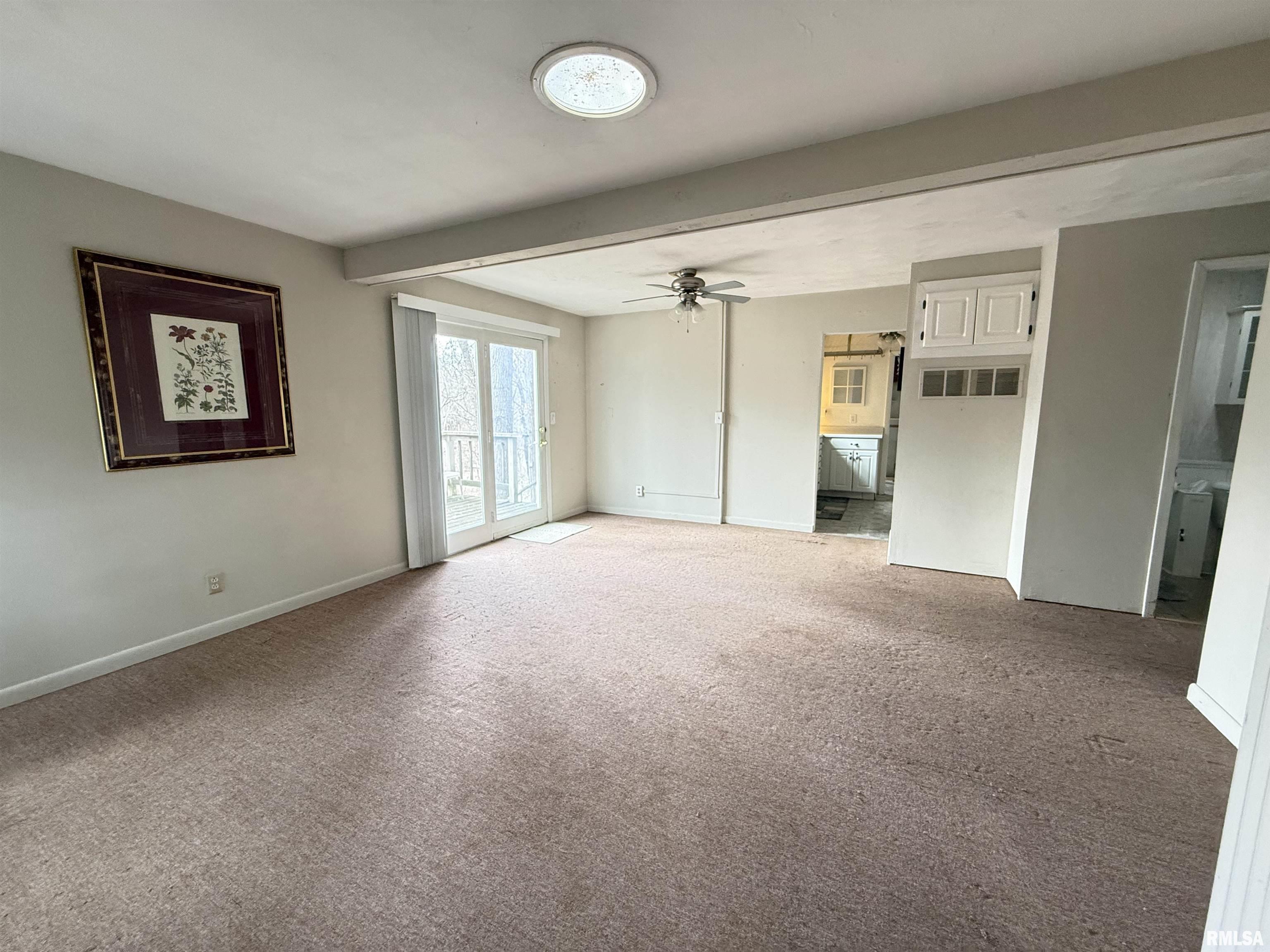 100 Thrush Avenue Pekin, IL 61554 - Photo 6 of 20